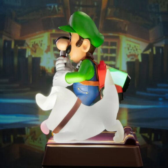 Luigi's Mansion 3 Luigi Collector's Edition Statue - Picture 5 of 8